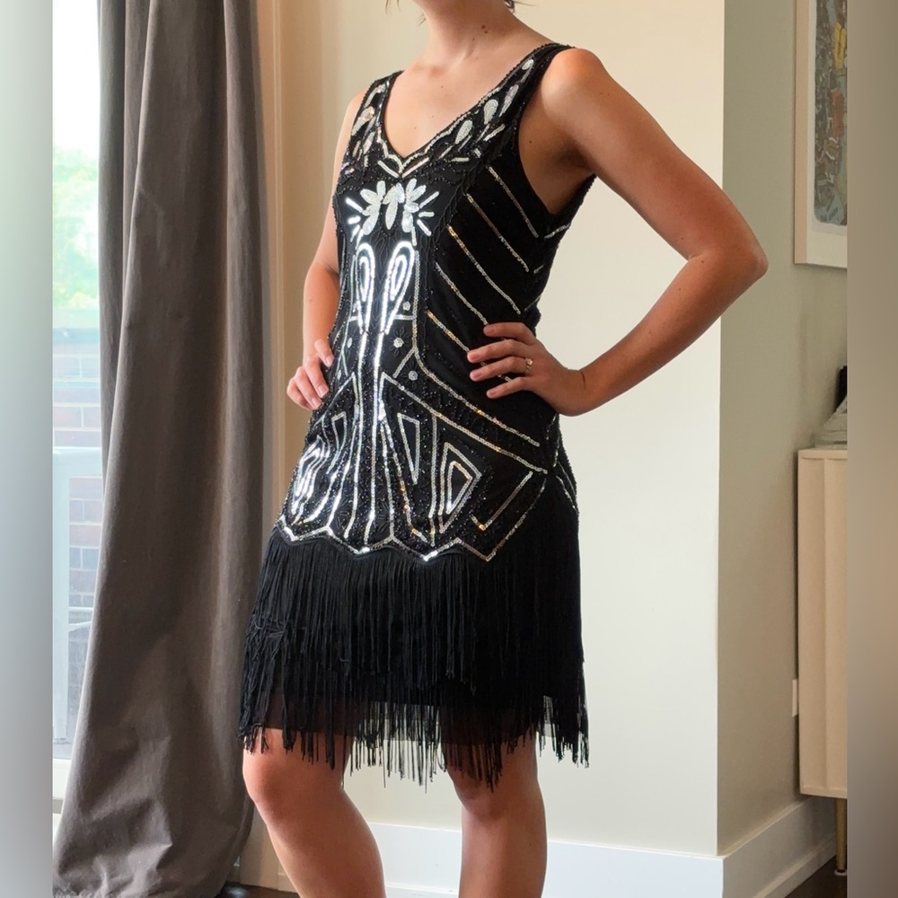 Flapper Dress - Picture 2 of 5